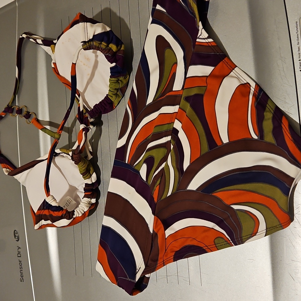 Quintsoul Multicolor Swirl Bikini Set - Picture 6 of 9